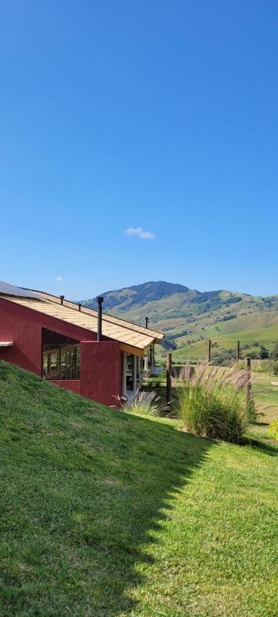 Вилла La Trinca Casas Charmosas Сан-Бенту-ду-Сапукаи Экстерьер фото