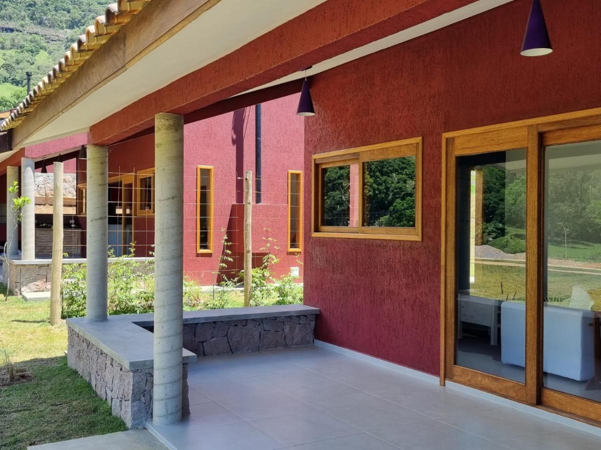 Вилла La Trinca Casas Charmosas Сан-Бенту-ду-Сапукаи Экстерьер фото
